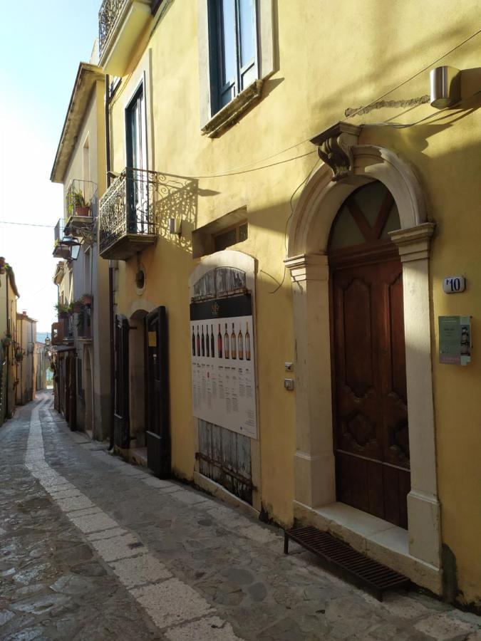Stanze Don Gesualdo Alloggio Turistico Taurasi Esterno foto